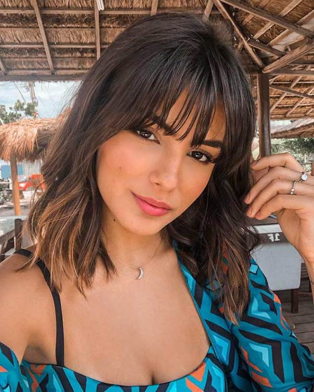 cabelo médio com franja 2026