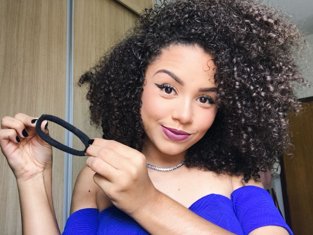 penteado afro com lenço