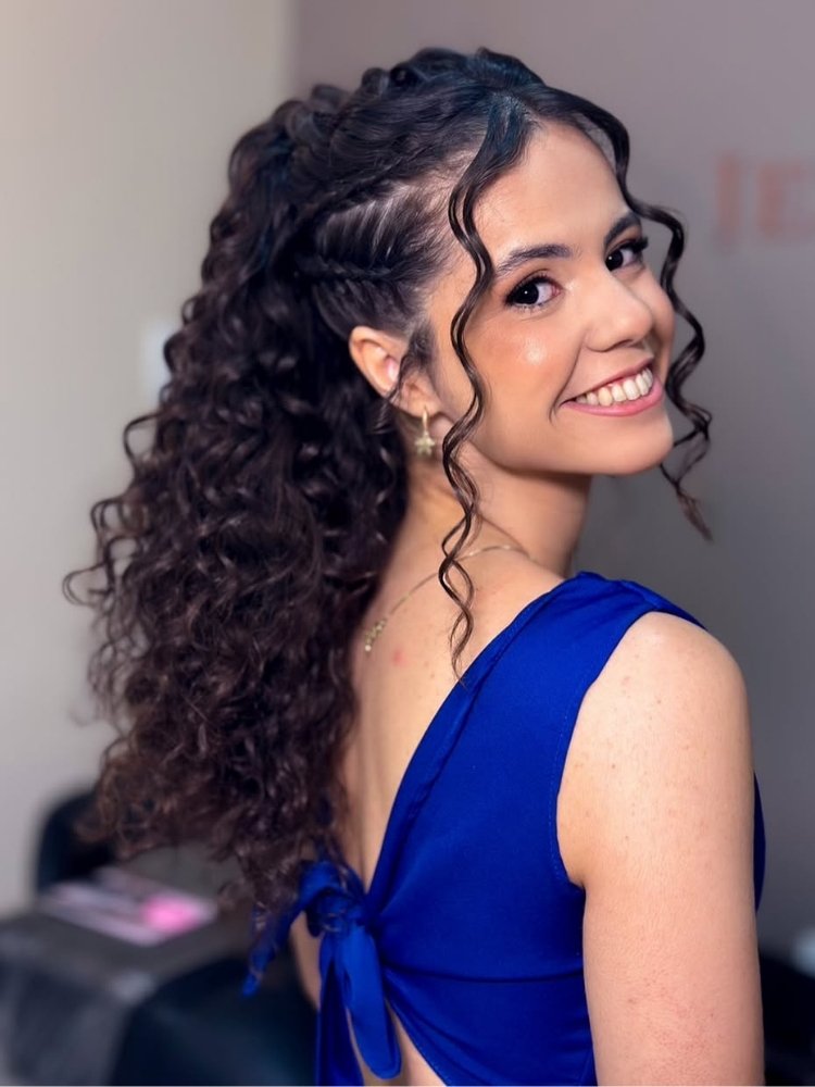 penteados para casamento cabelo cacheado