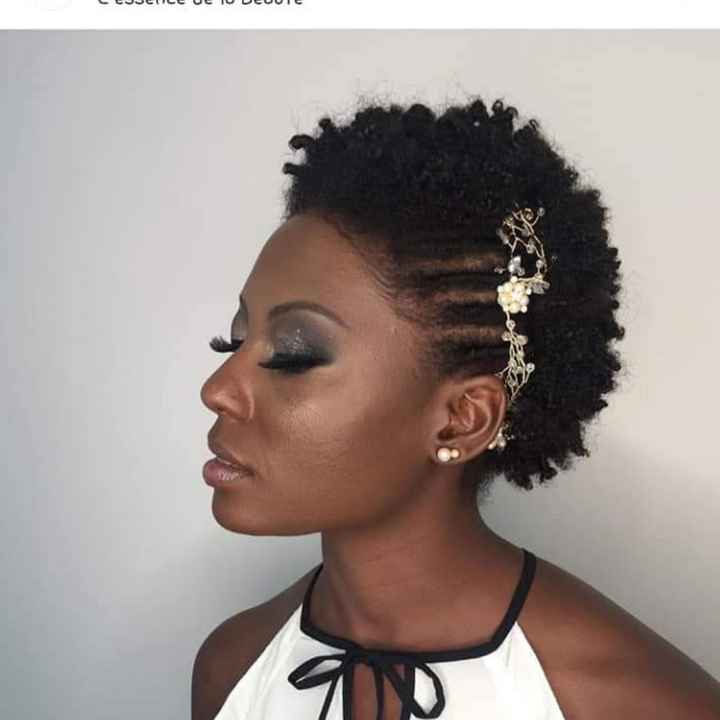 tendências penteado cabelo cacheado curto 2026