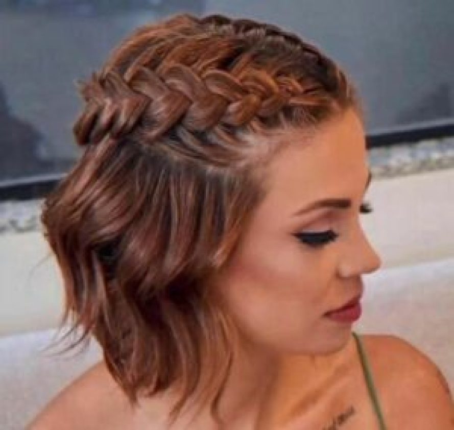 penteado cabelo curto com coque