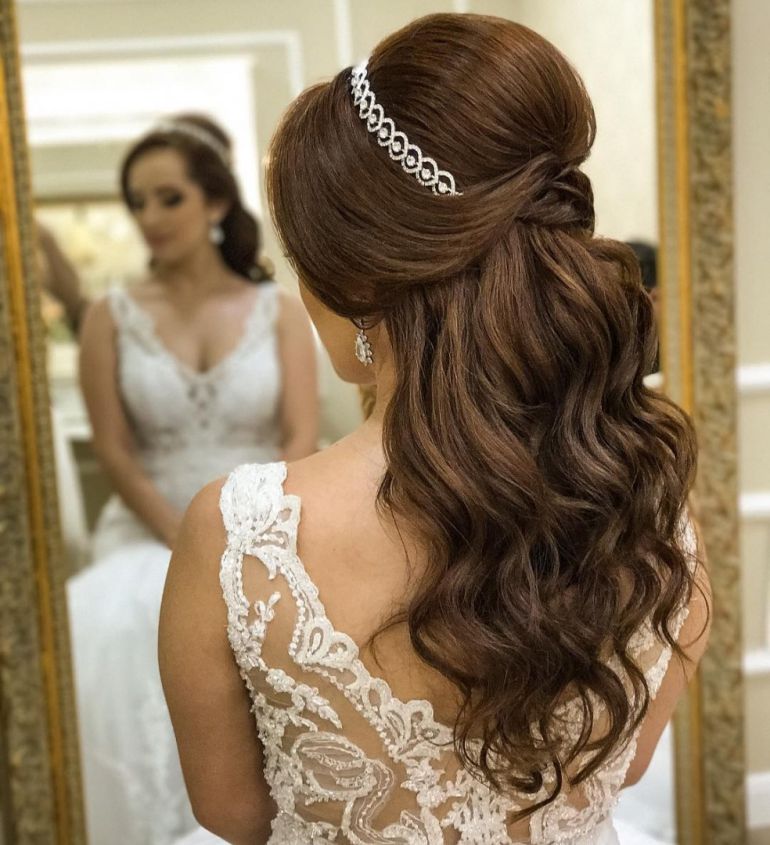 penteado com ondas cabelo médio