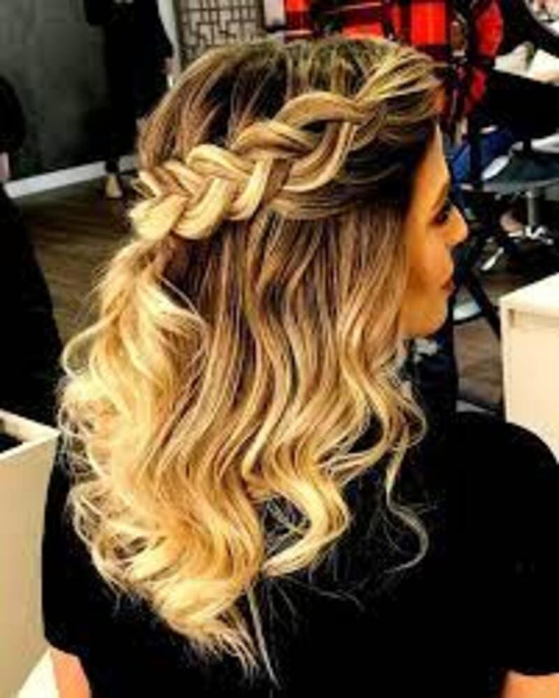 penteado cabelo solto com ondas para cabelo longo