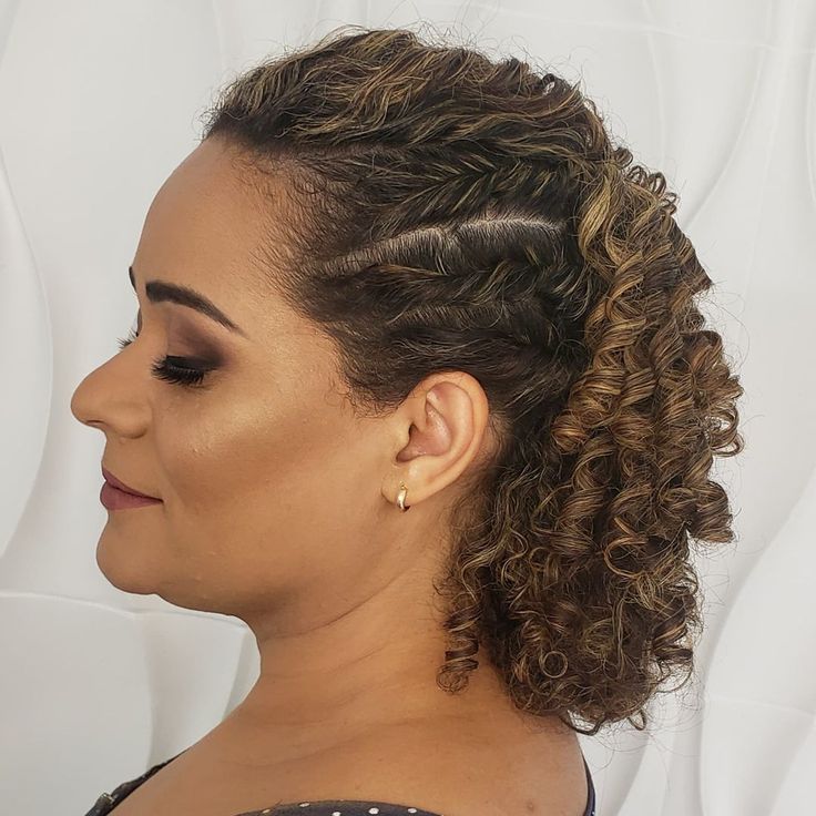 inspiração penteado madrinha cabelo solto 2026