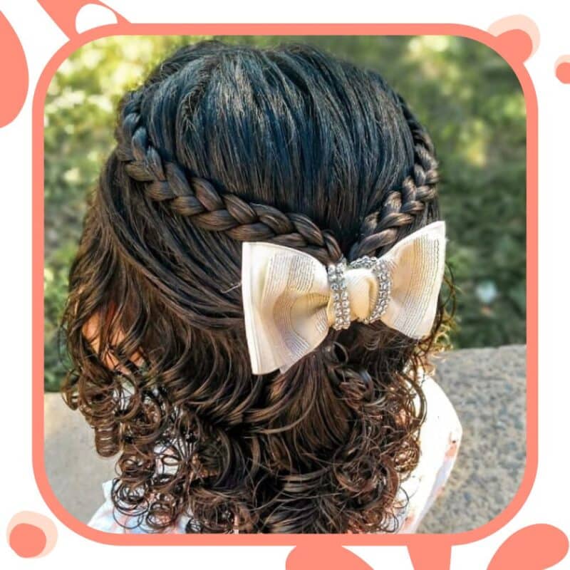 penteado daminha simples cabelo cacheado