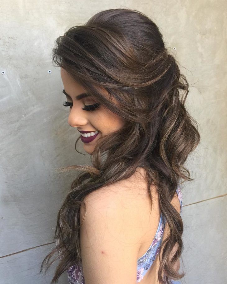penteado lateral solto