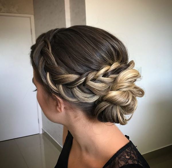 penteado madrinha casamento inspiração