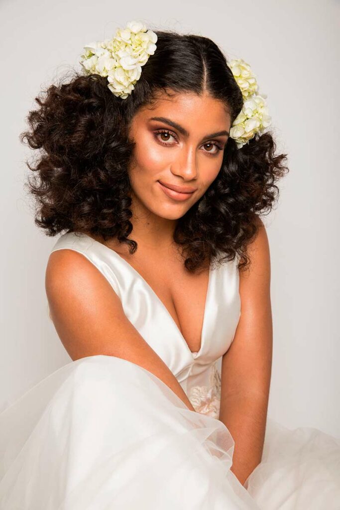 inspiração penteado noiva cacheada