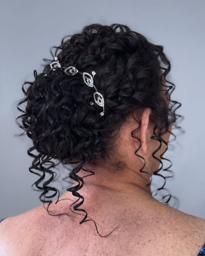 penteado noiva cabelo crespo