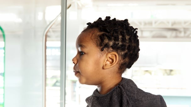penteado para bebê cabelo crespo
