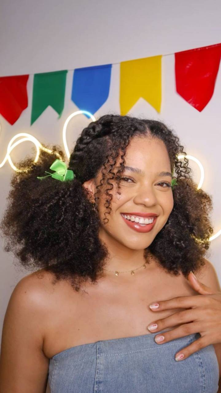 penteado são joão cabelo cacheado