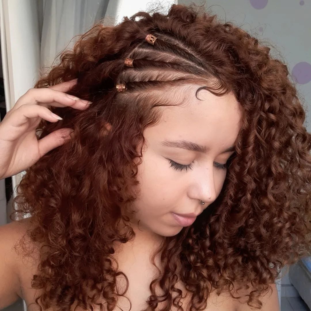penteado lateral cabelo cacheado festa