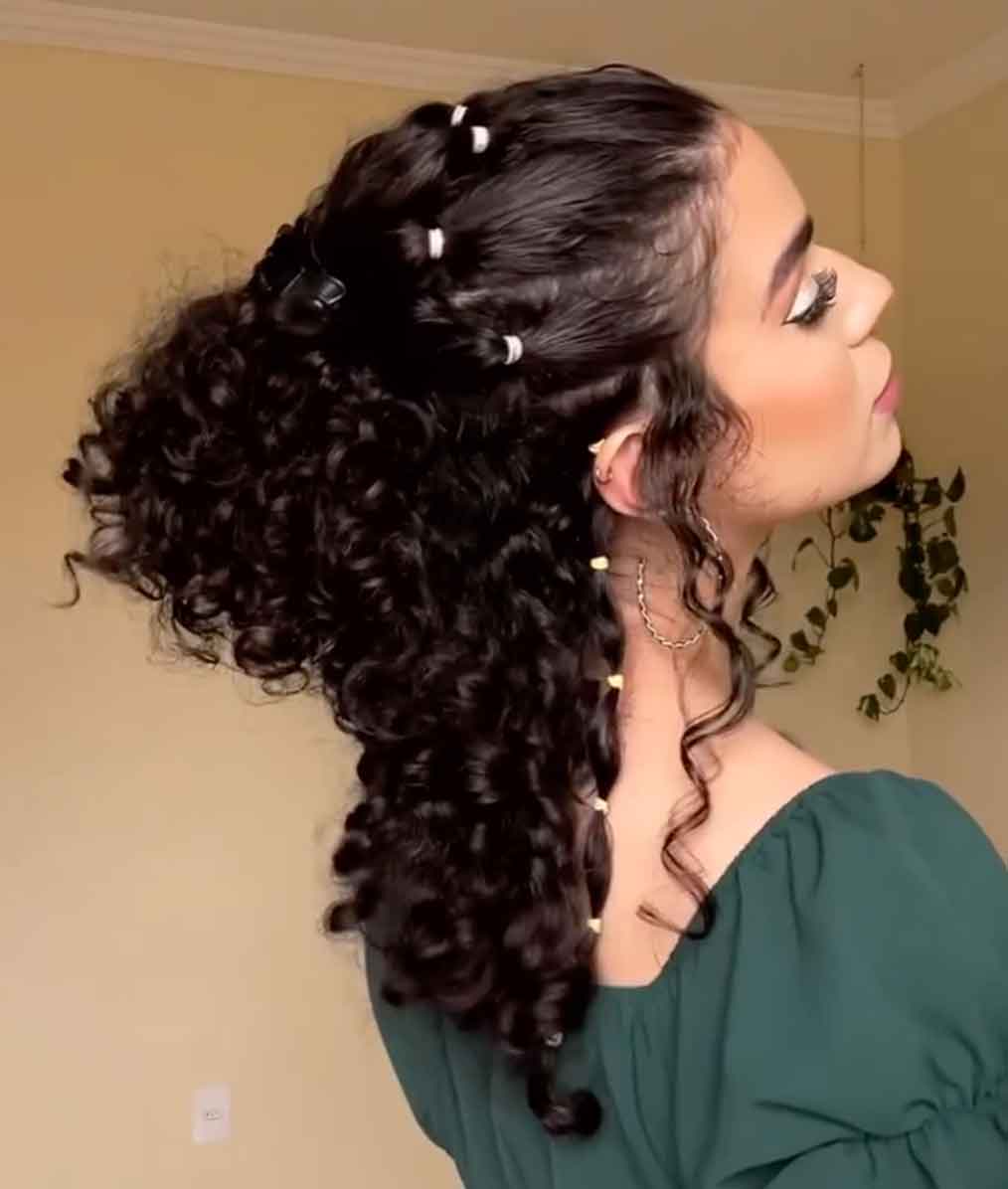 penteado madrinha cabelo cacheado solto