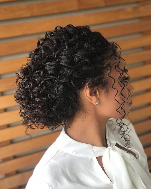 acessórios para cabelo cacheado curto madrinha