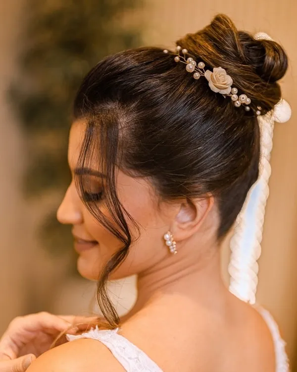 penteado noiva civil cabelo cacheado