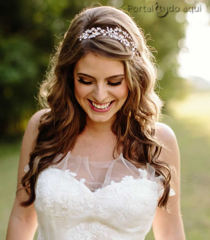 penteado noiva civil cabelo curto solto