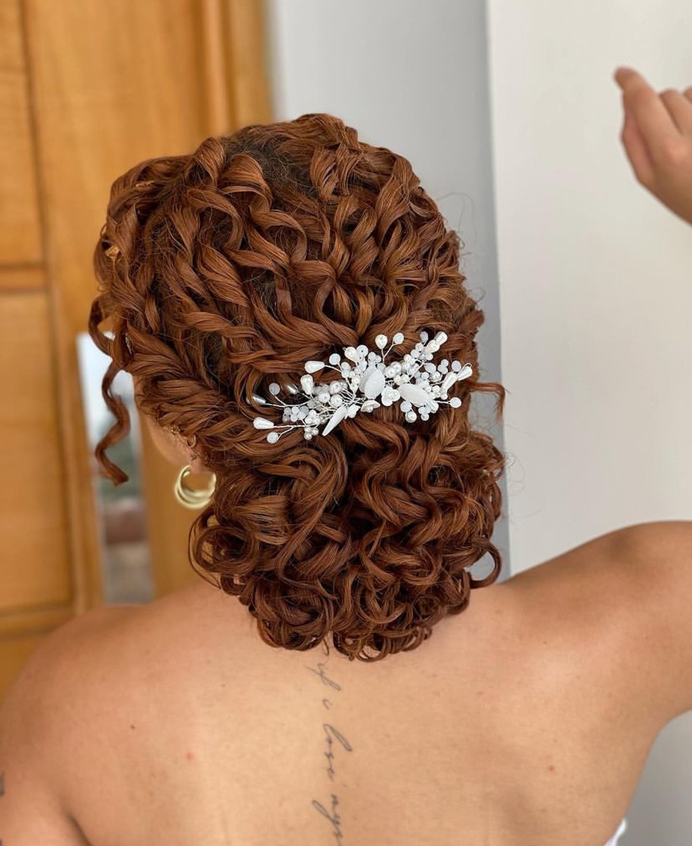penteados para cabelo cacheado longo