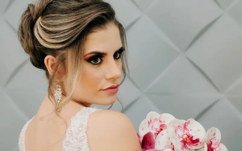 penteados presos para casamento