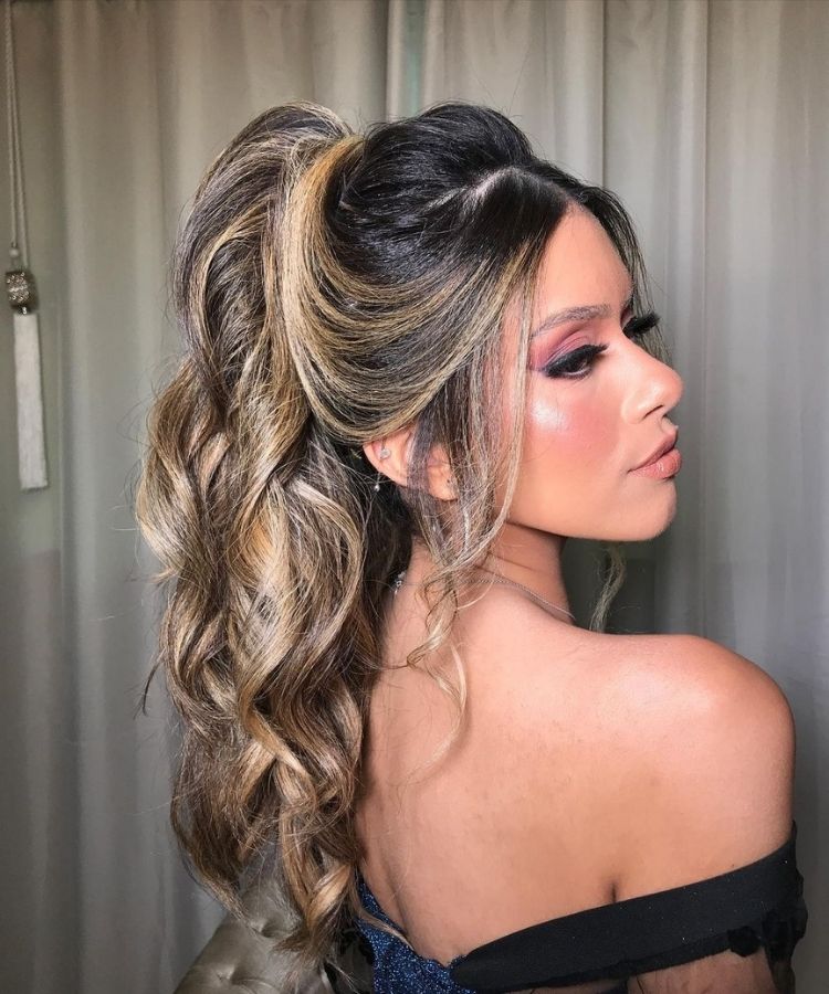penteado formatura cabelo longo