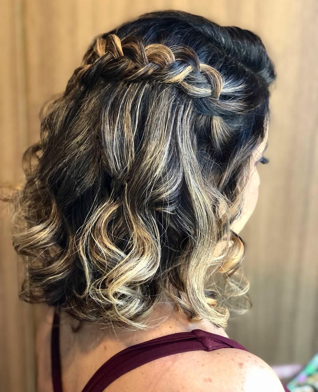 penteado madrinha cabelo curto liso casamento
