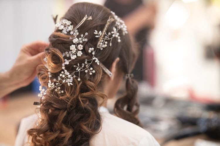 penteado de noiva moderno cabelo curto