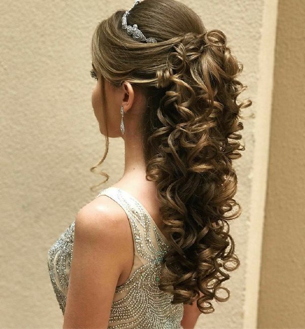 penteado semi preso cabelo ondulado