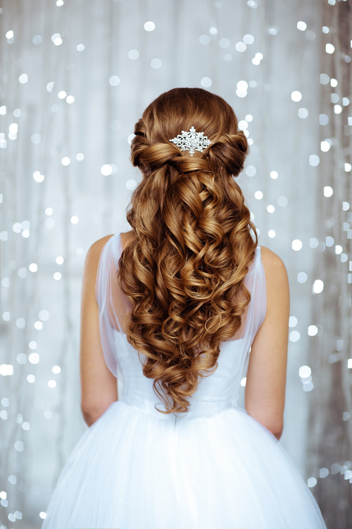 como fazer penteado semi preso em cabelo cacheado