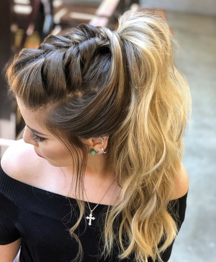 penteado para vestido tomara que caia casamento