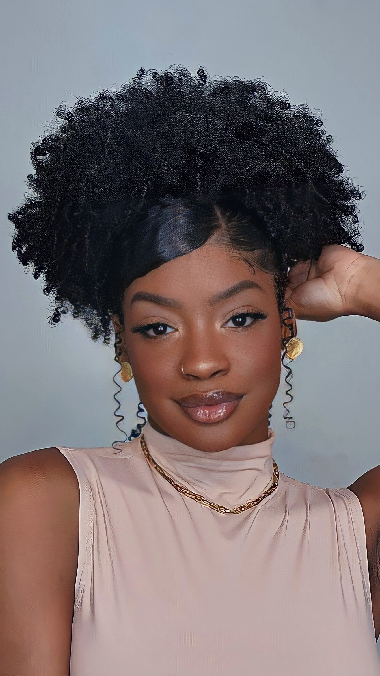 penteados afro para eventos