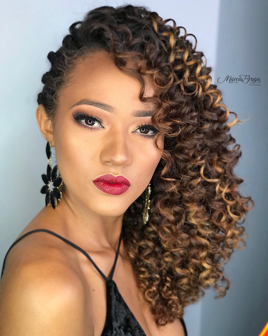 penteados para cabelo cacheado rápido