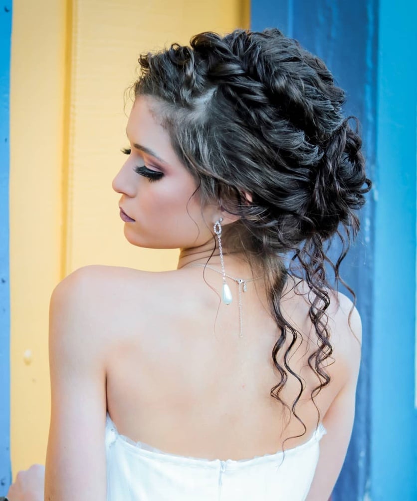 penteado formatura coque