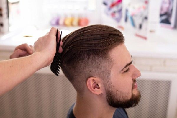 topete pompadour