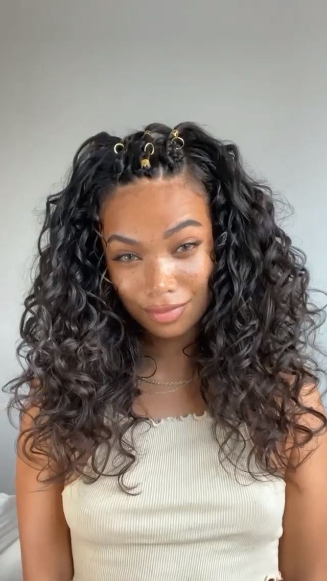 penteados para cabelo cacheado solto