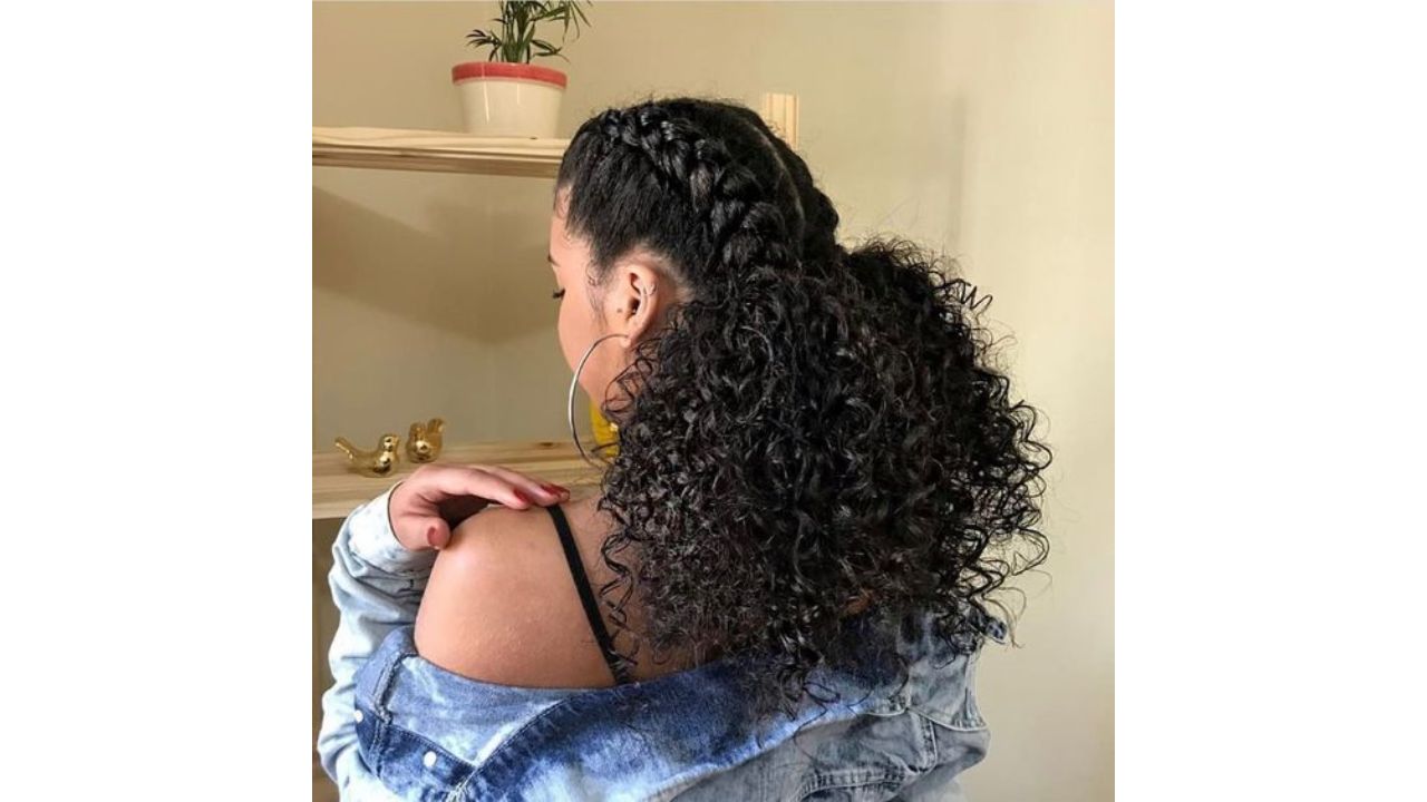 penteados para cabelo cacheado médio dia a dia