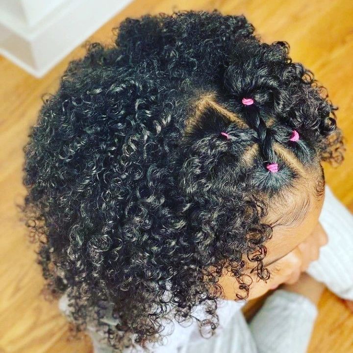 penteado fácil cabelo cacheado criança elástico