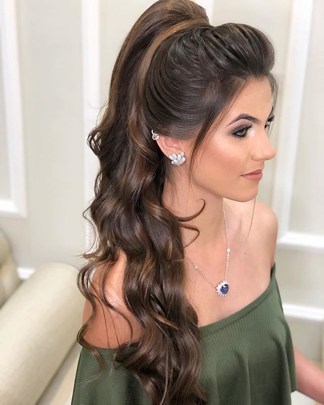 penteados madrinha cabelo liso solto