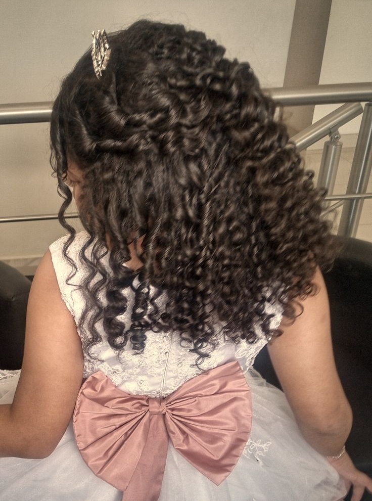 penteado de daminha com coque