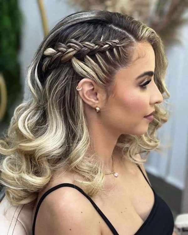 como fazer penteado formatura cabelo cacheado longo