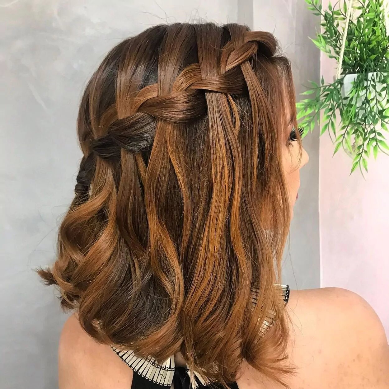 penteados formatura cabelo curto com trança
