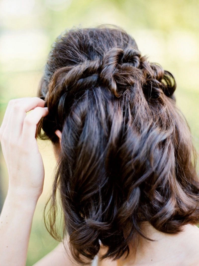 penteados para madrinha cabelo médio preso