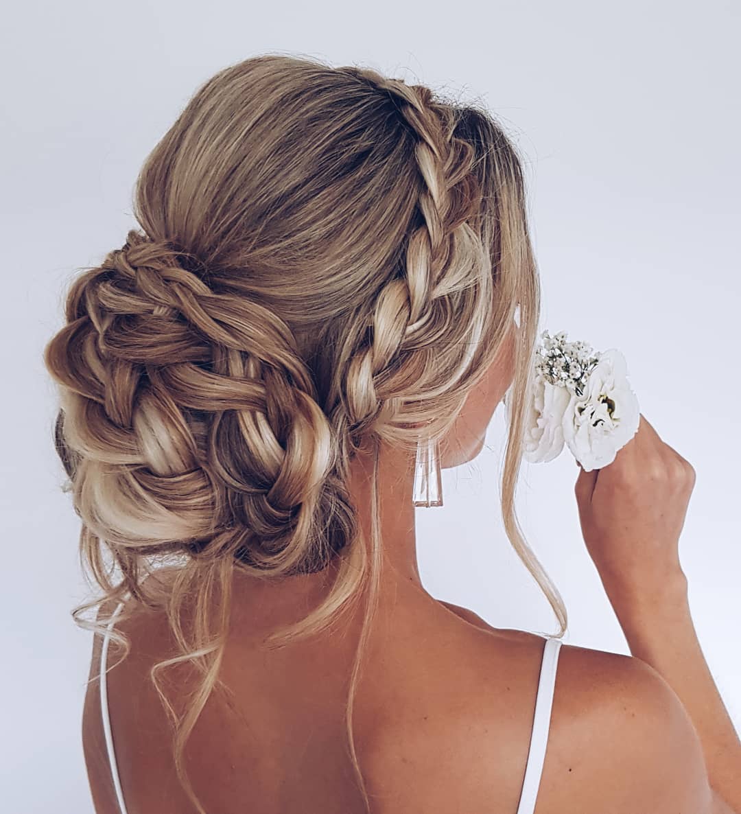 penteado noiva simples e elegante