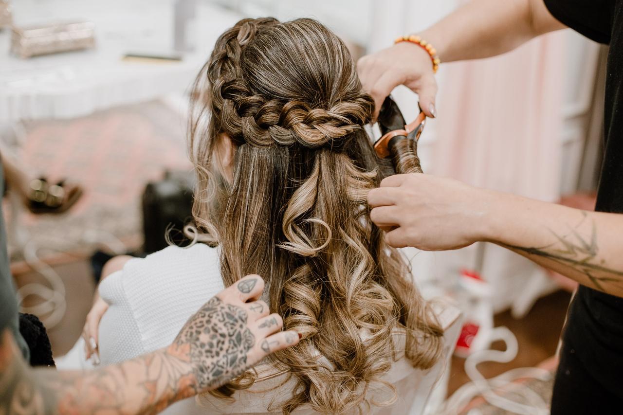 penteados semi presos para casamento